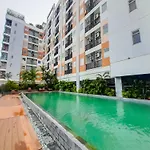Homey And Warm 1Br At Student Castle Yogyakarta Apartment By Travelio