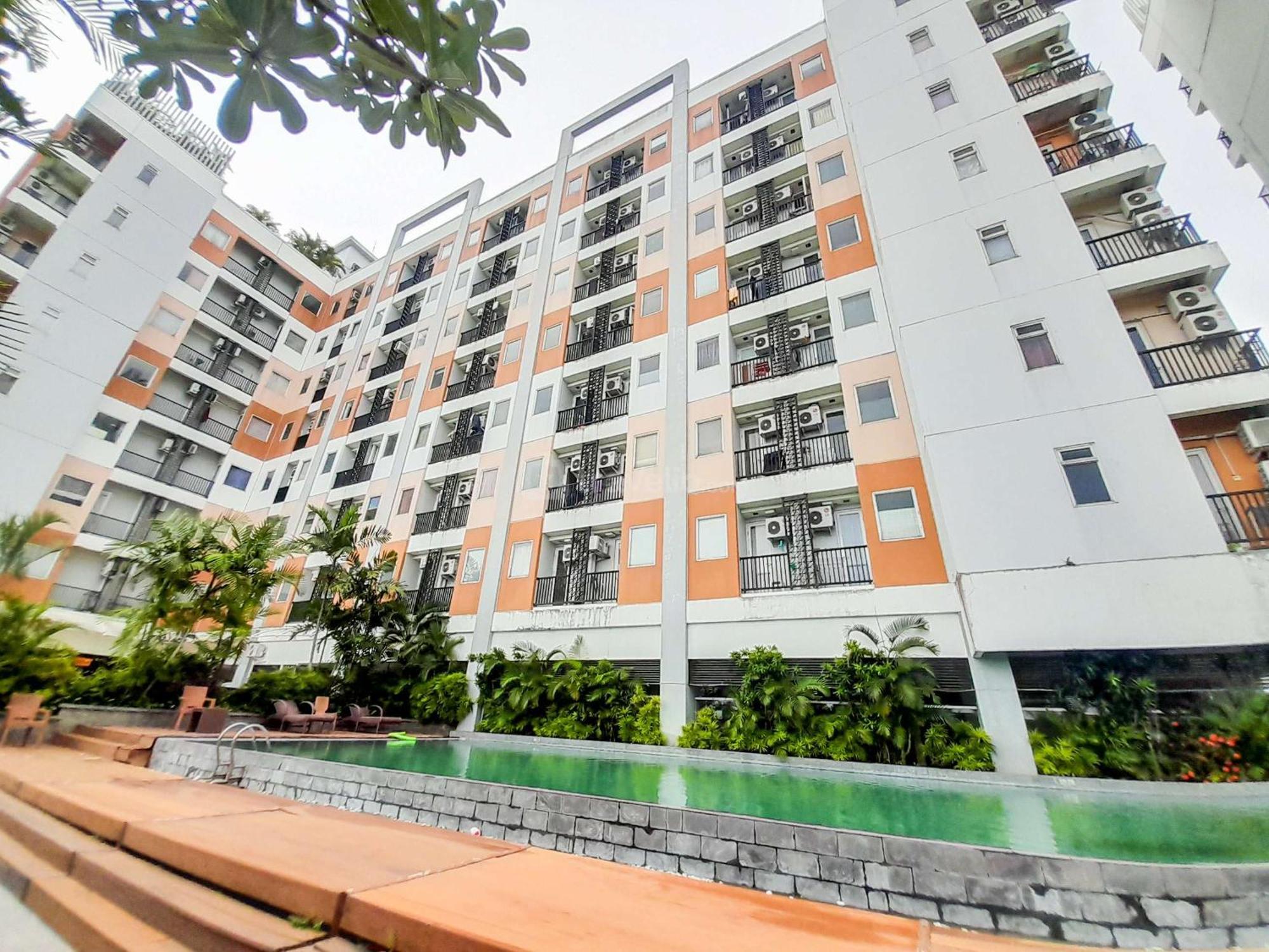 Homey And Warm 1br At Student Castle By Travelio Apartemen *